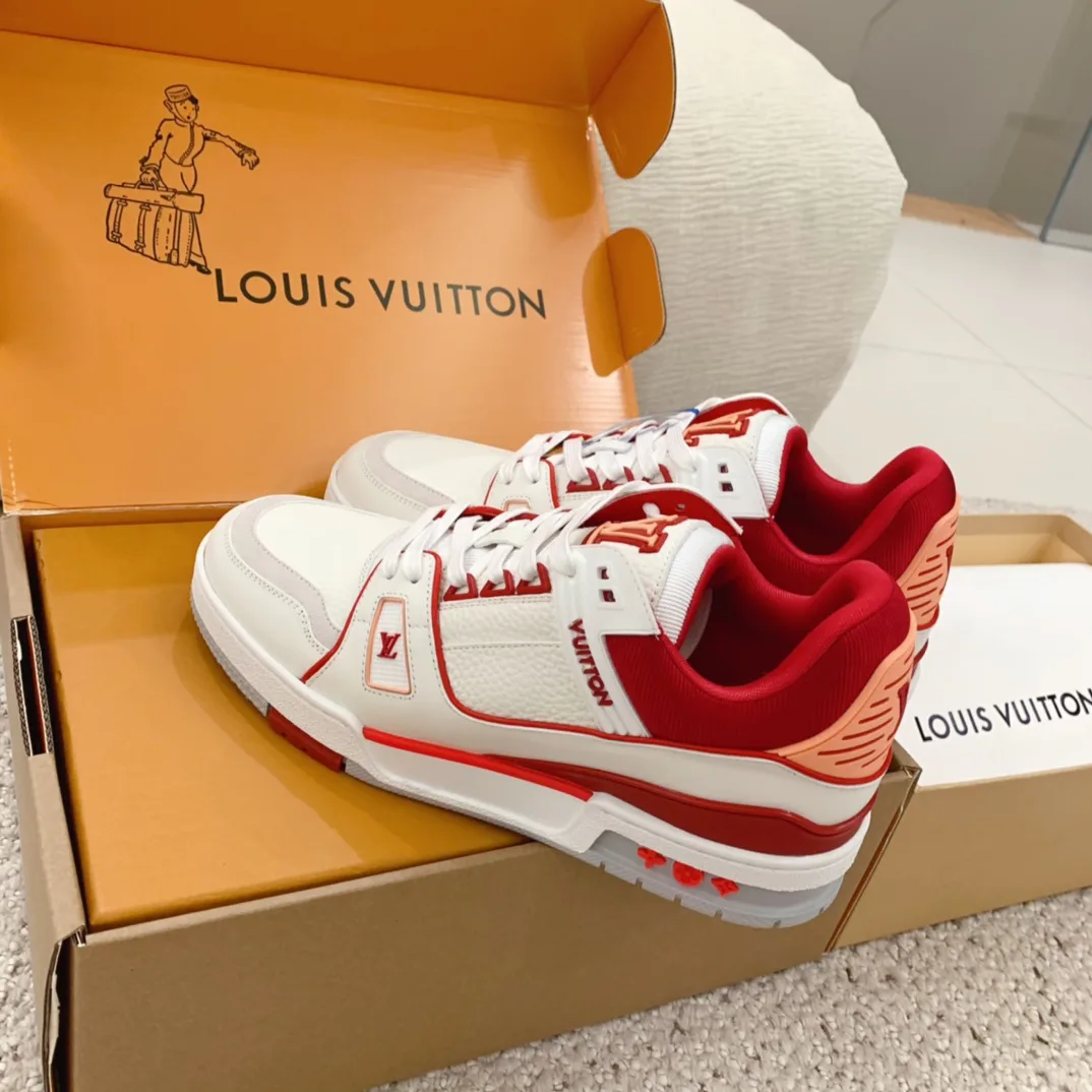 Кроссовки Женские Louis Vuitton 10290641
