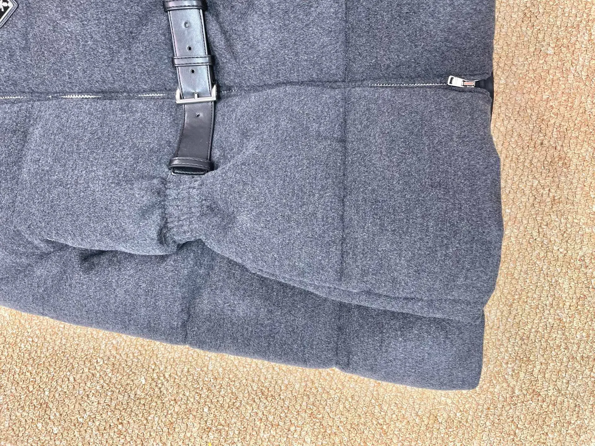 Куртки И Пуховики Женские Prada 146675