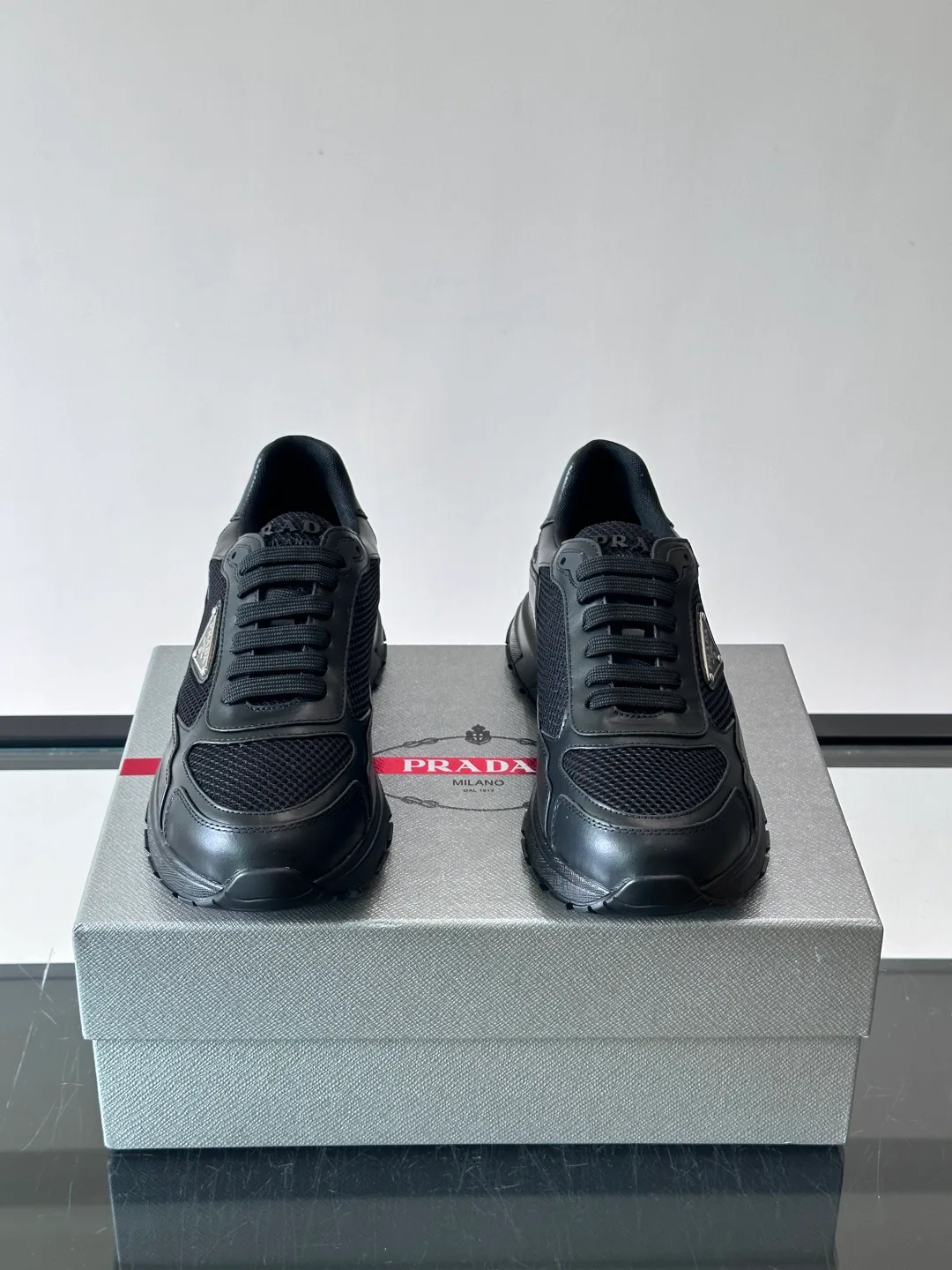Кроссовки Мужские Prada 18872006