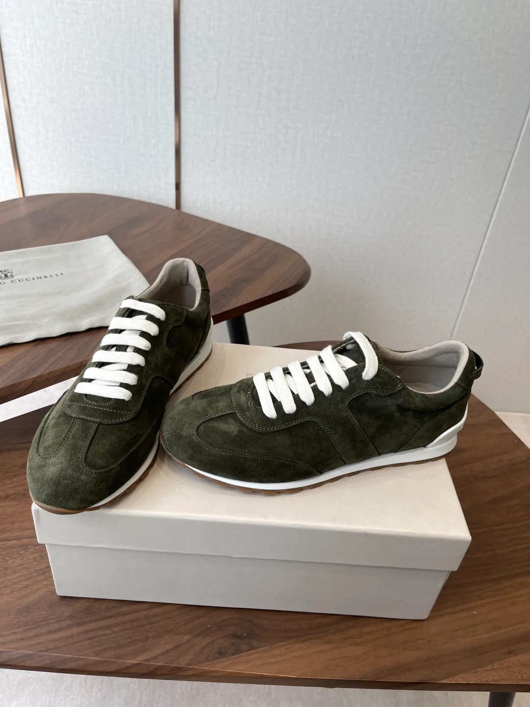 Кроссовки Женские Brunello Cucinelli 14166639