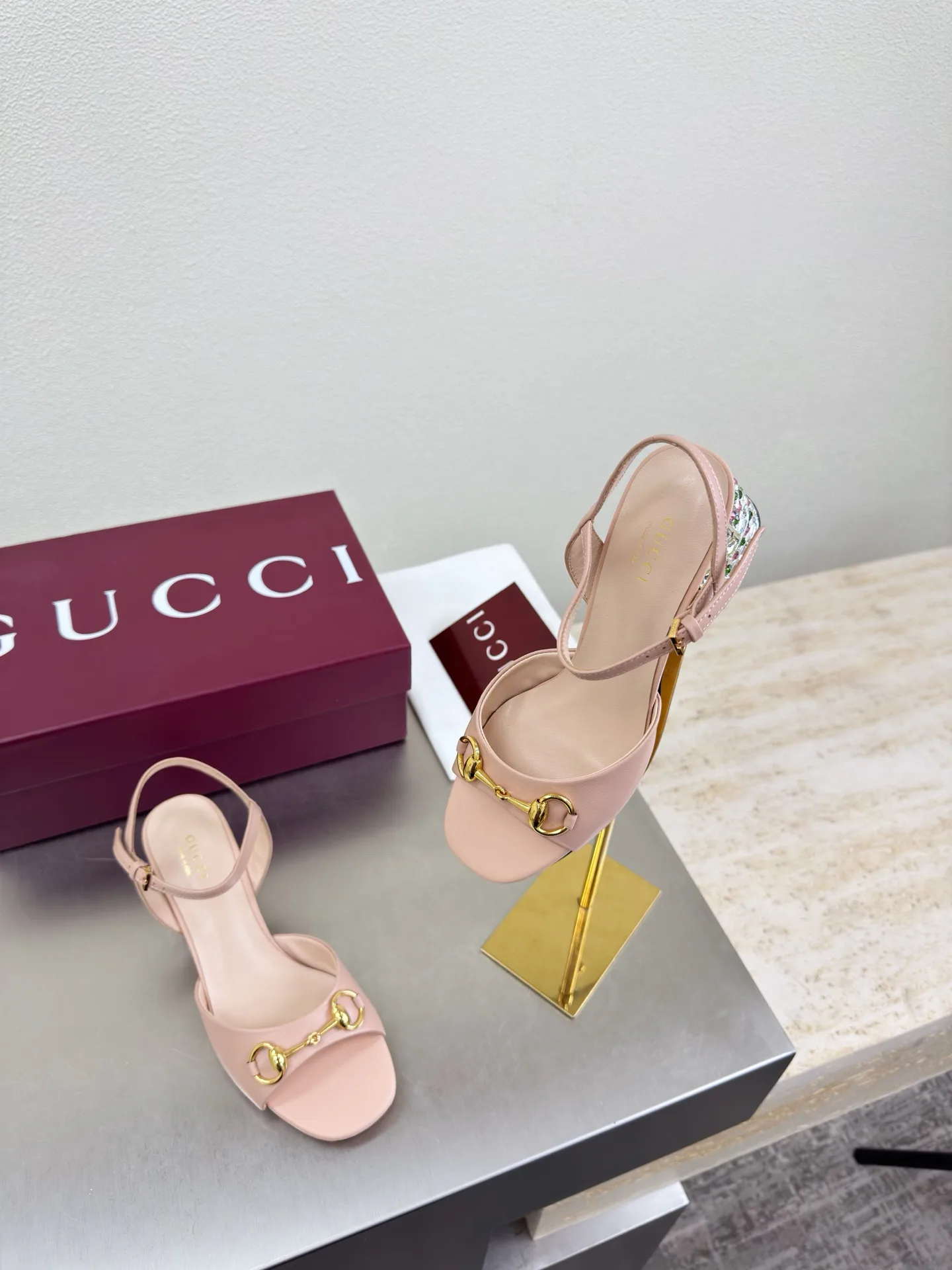 Босоножки Женские Gucci 5084469