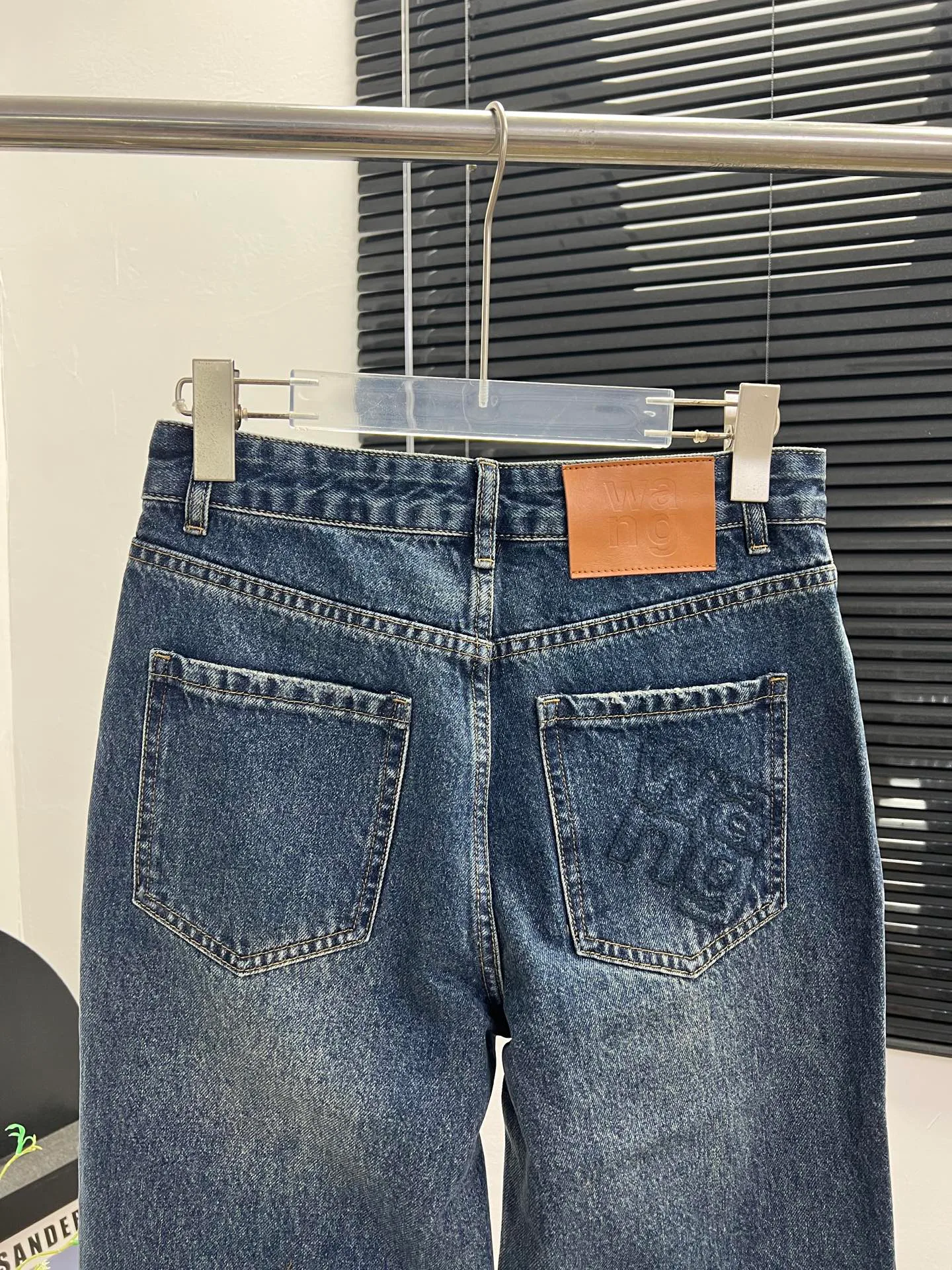 Джинсы Женские Alexander Wang 18417305