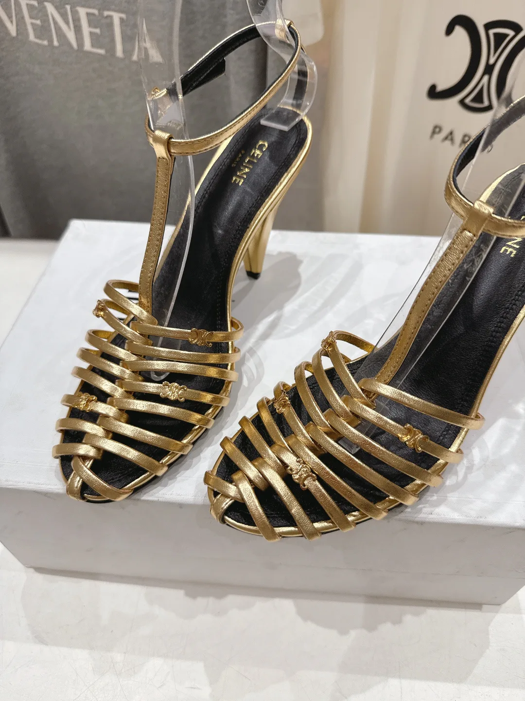 Босоножки Женские Celine 11059432