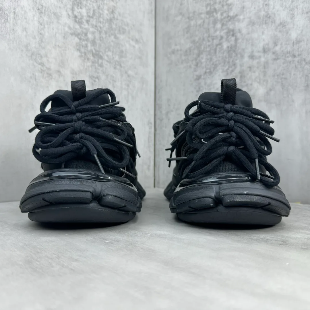 Кроссовки Женские Balenciaga 11705466