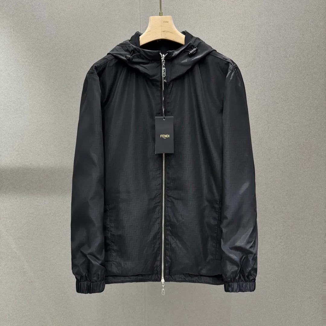 Куртки И Пуховики Мужские Fendi 17635222
