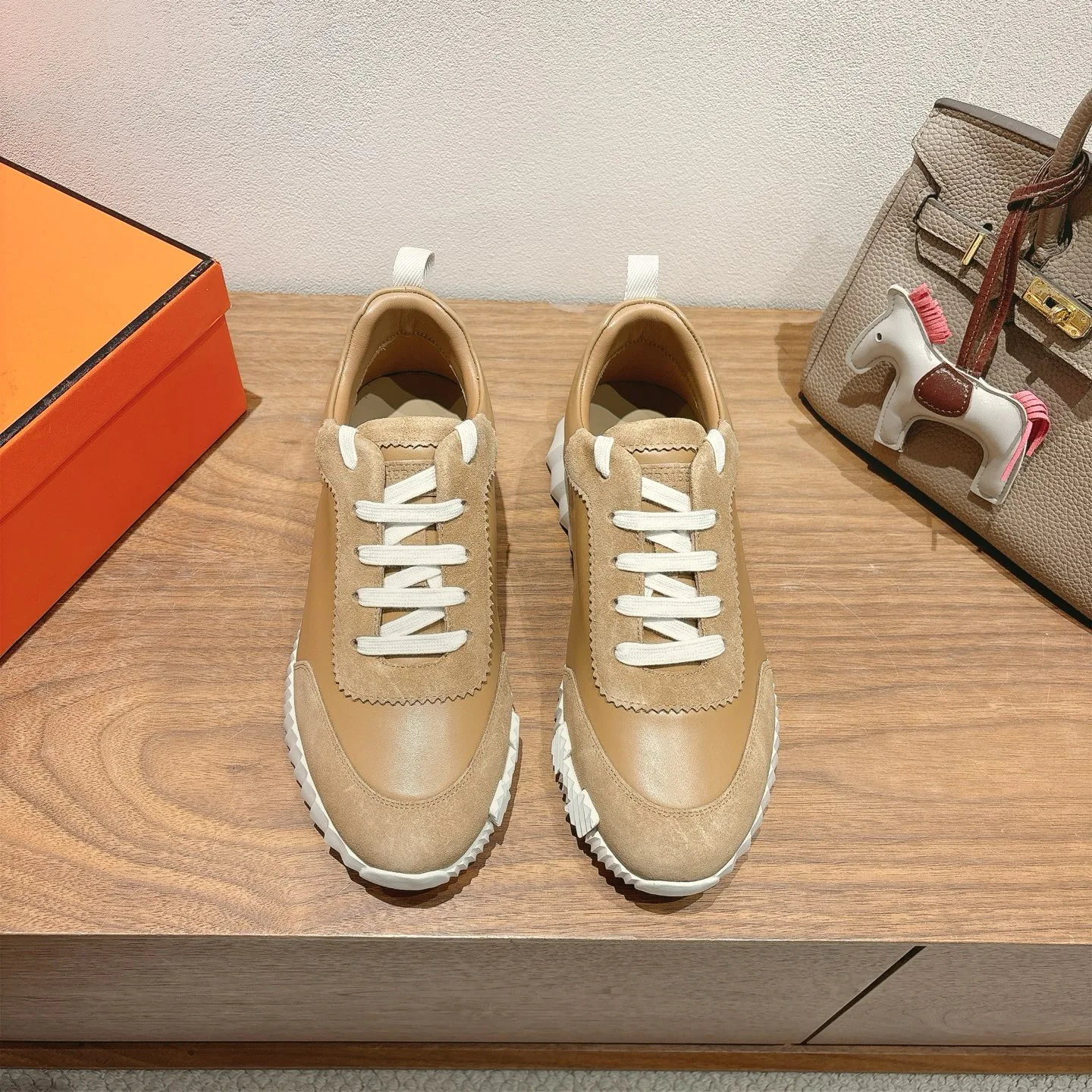 Кроссовки Женские Hermes 9915040