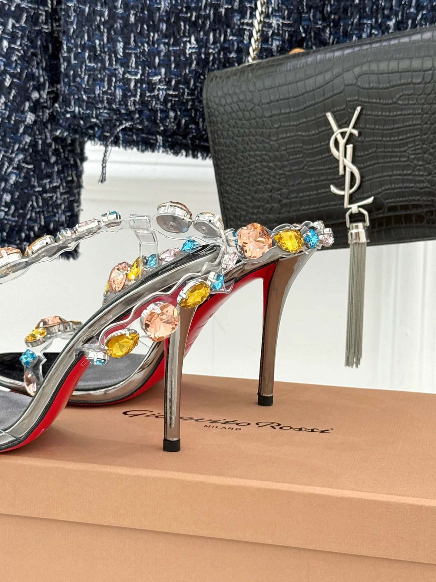 Босоножки Женские Christian Louboutin 4545698