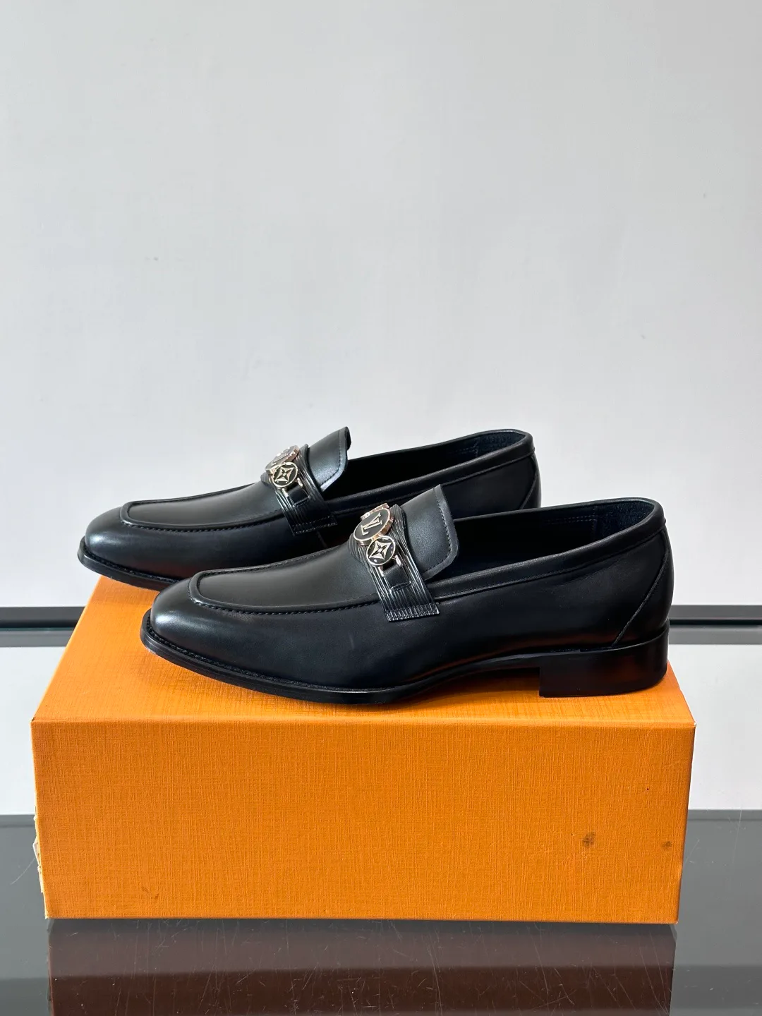 Лоферы И Туфли Мужские Louis Vuitton 11232733
