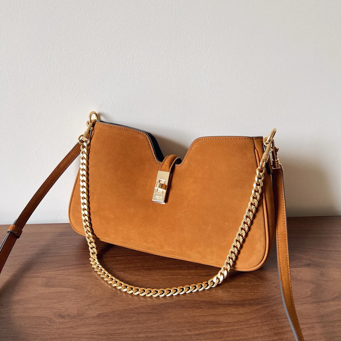 Классические Сумки Женские Celine 11692540