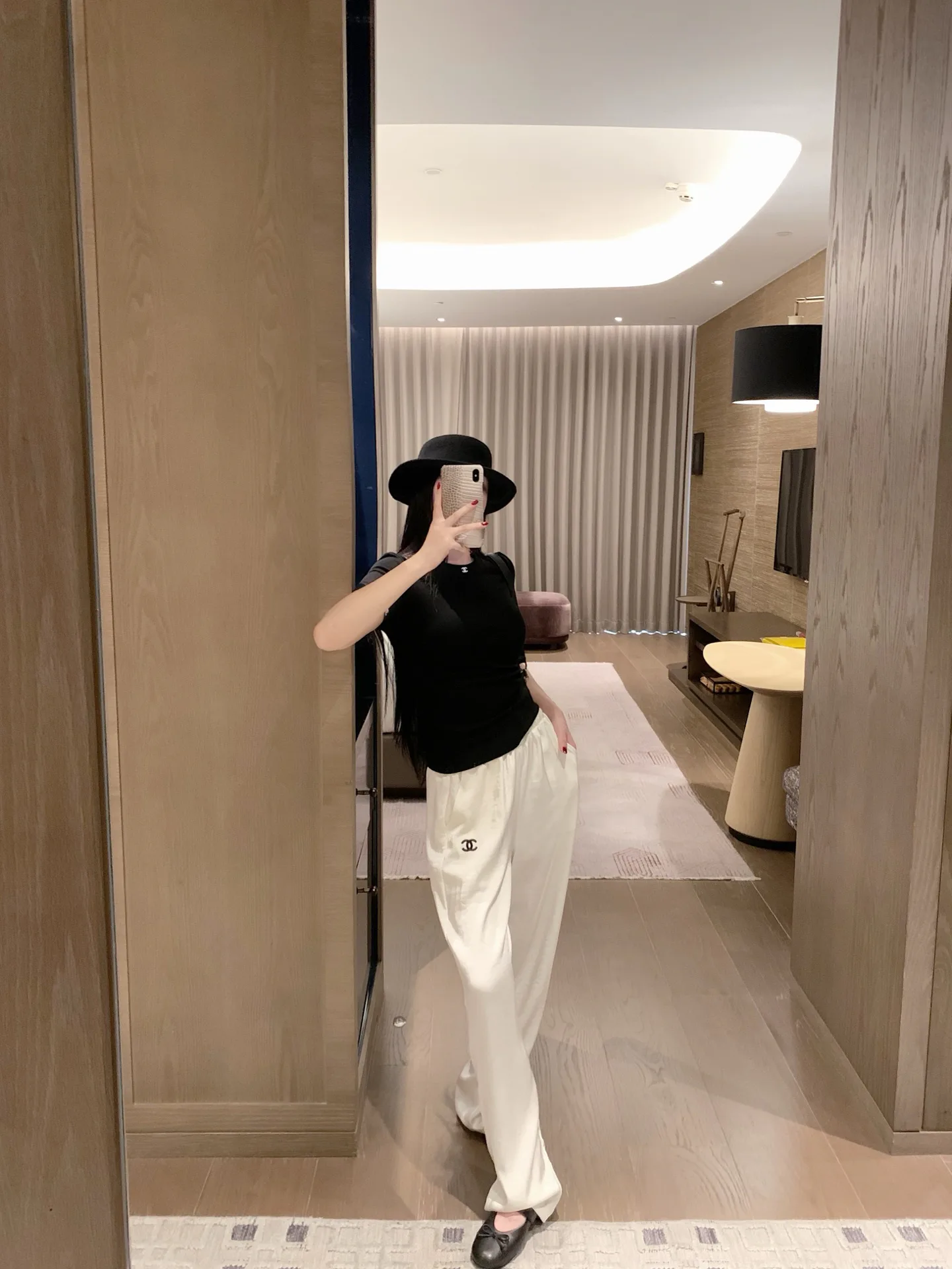 Брюки Женские Chanel 11671086