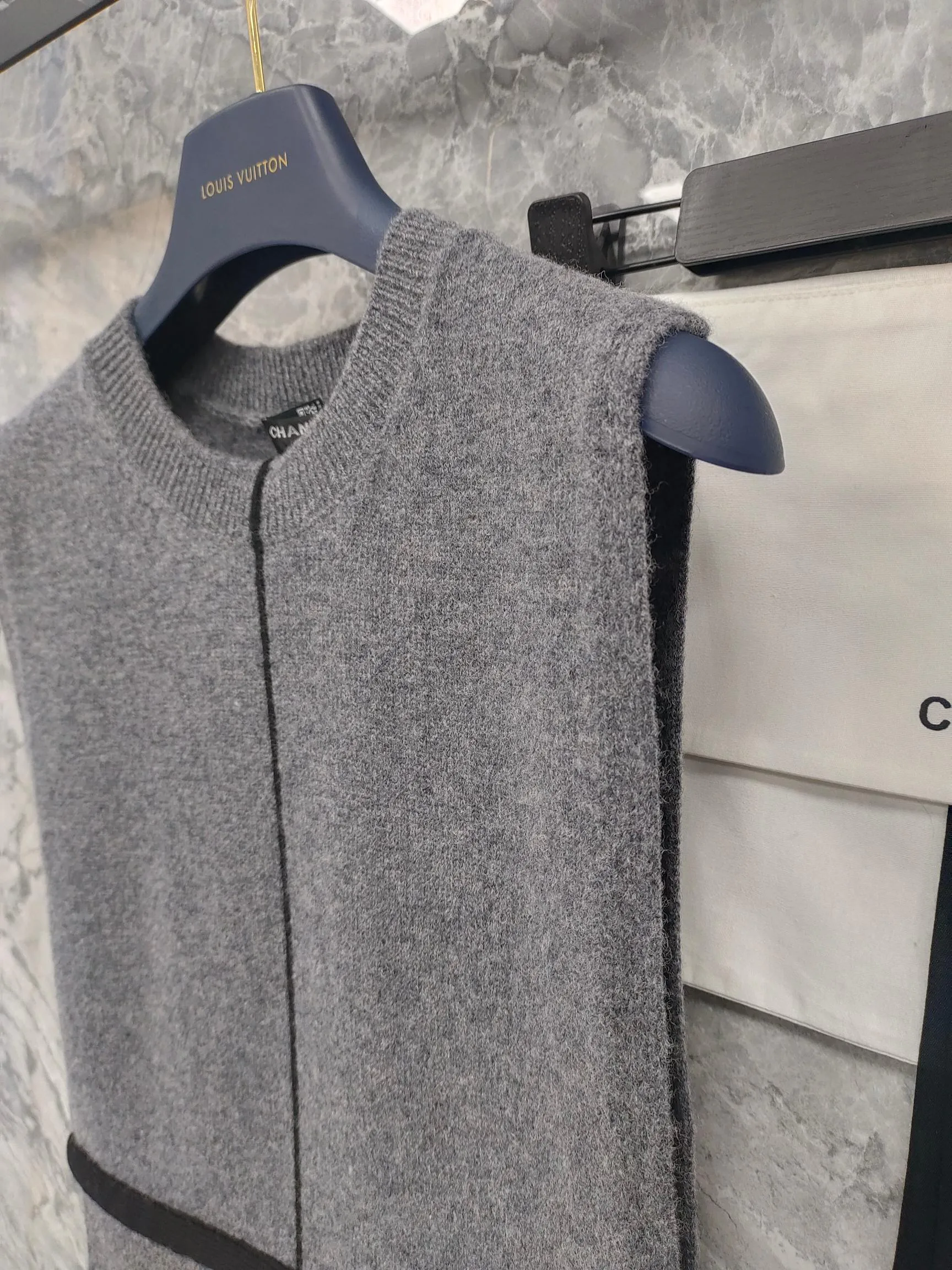 Топы Женские Chanel 11873573