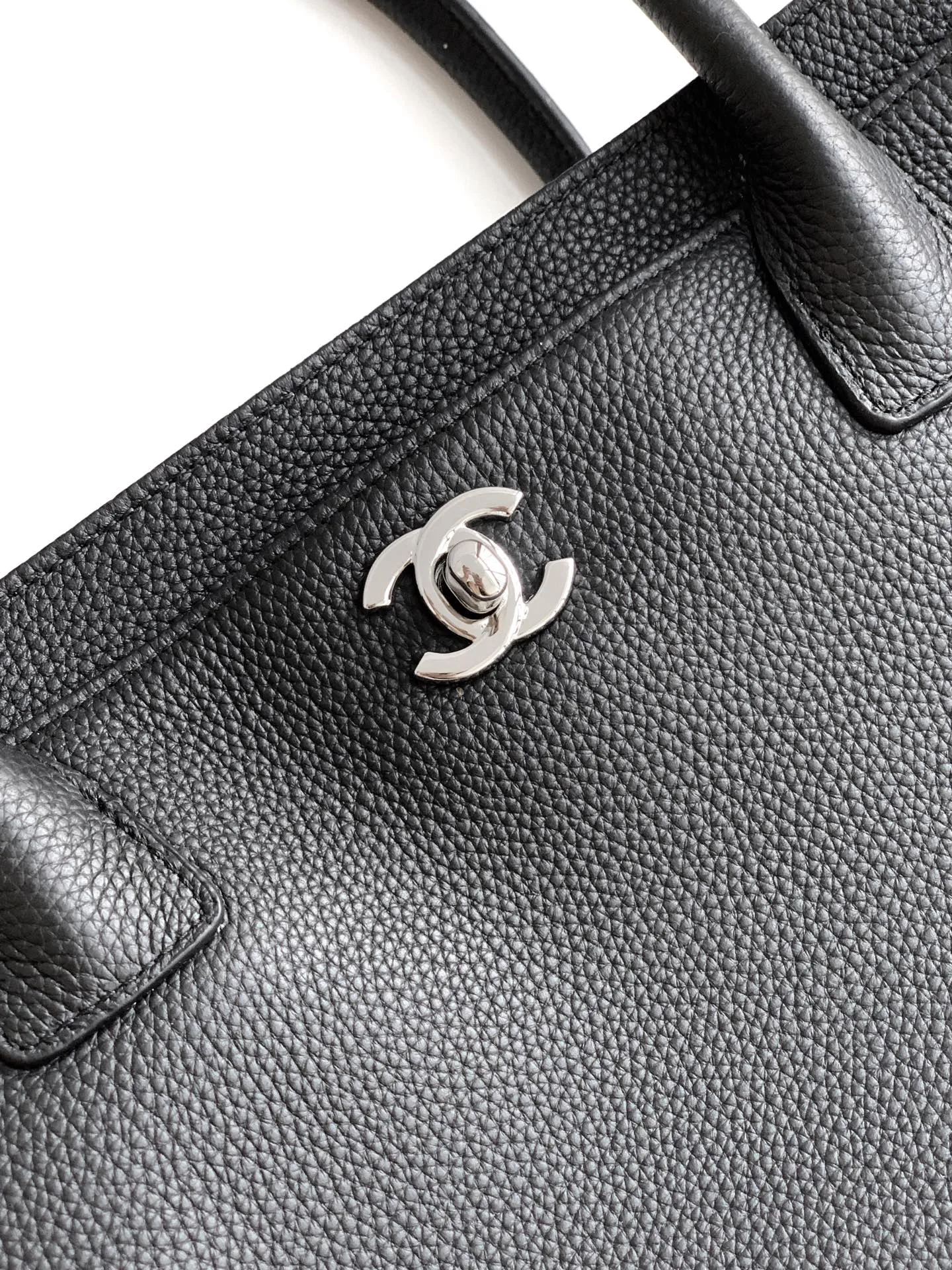 Классические Сумки Женские Chanel 13186907