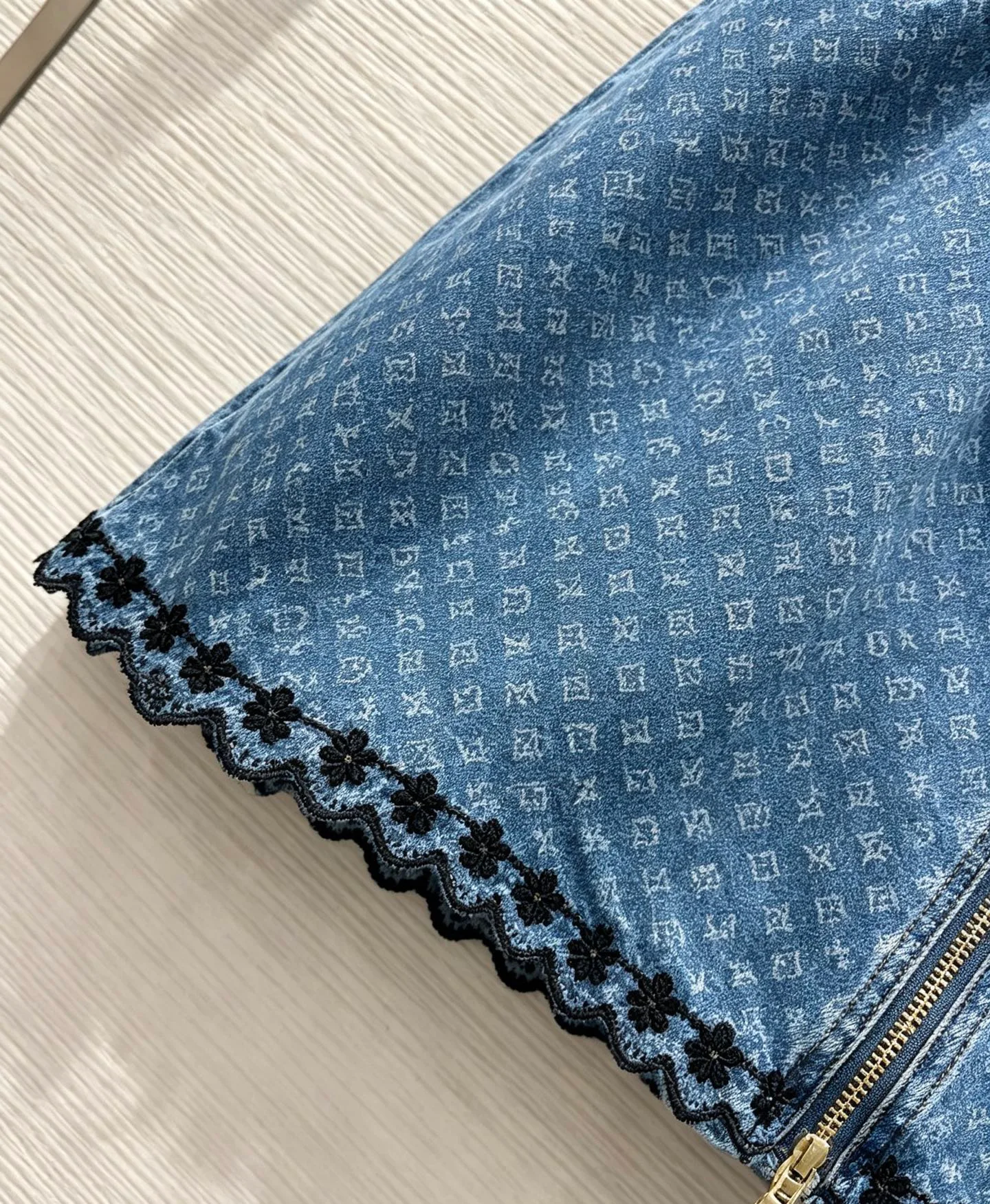 Жилеты Женские Louis Vuitton 19051961