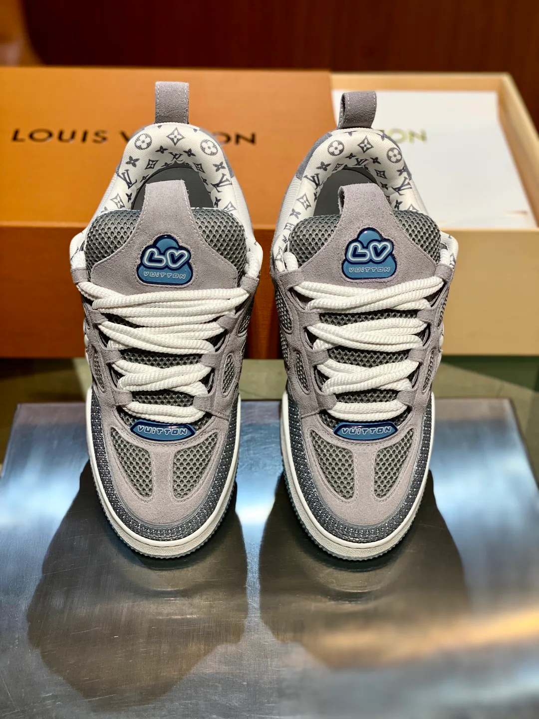 Кроссовки Женские Louis Vuitton 499618