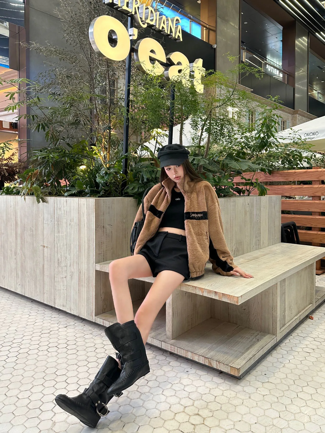 Куртки И Пуховики Женские Saint Laurent 18814761