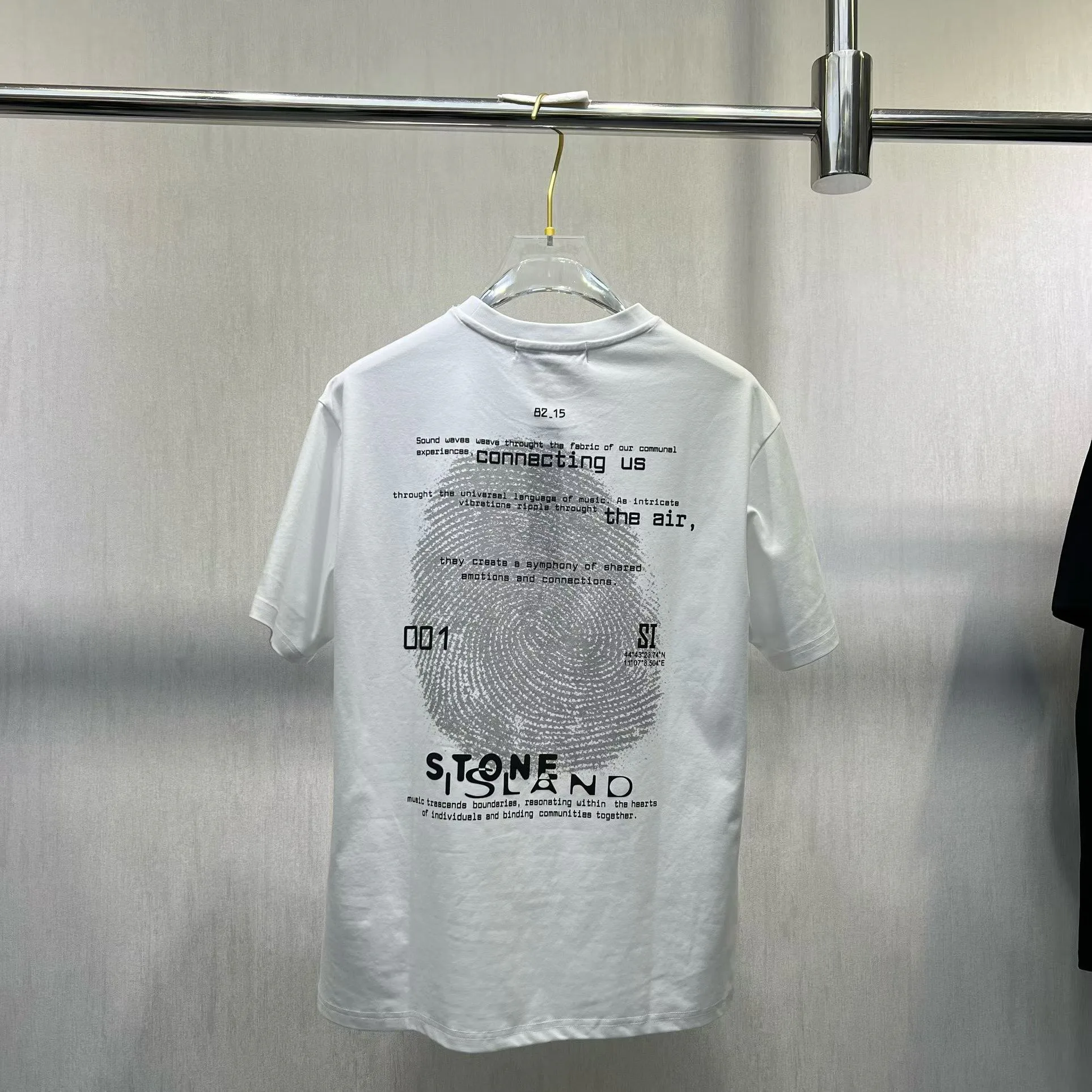 Футболки Женские Stone Island 13191031
