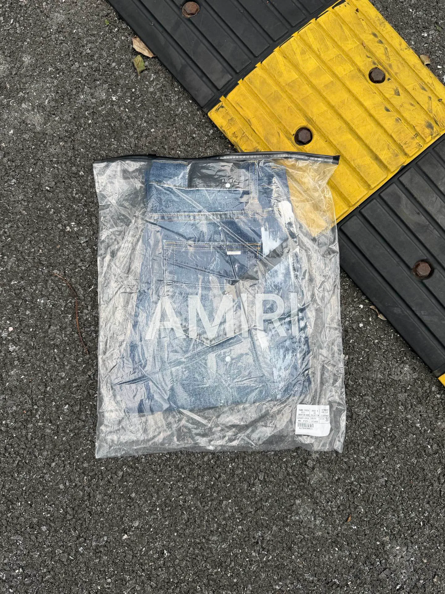 Джинсы Женские Amiri 16984051