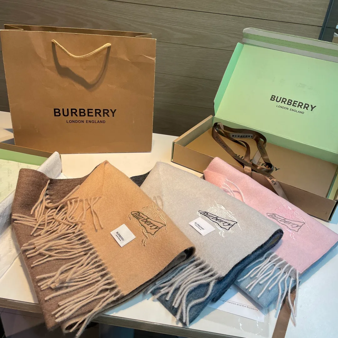 Шарфы Burberry 1973732