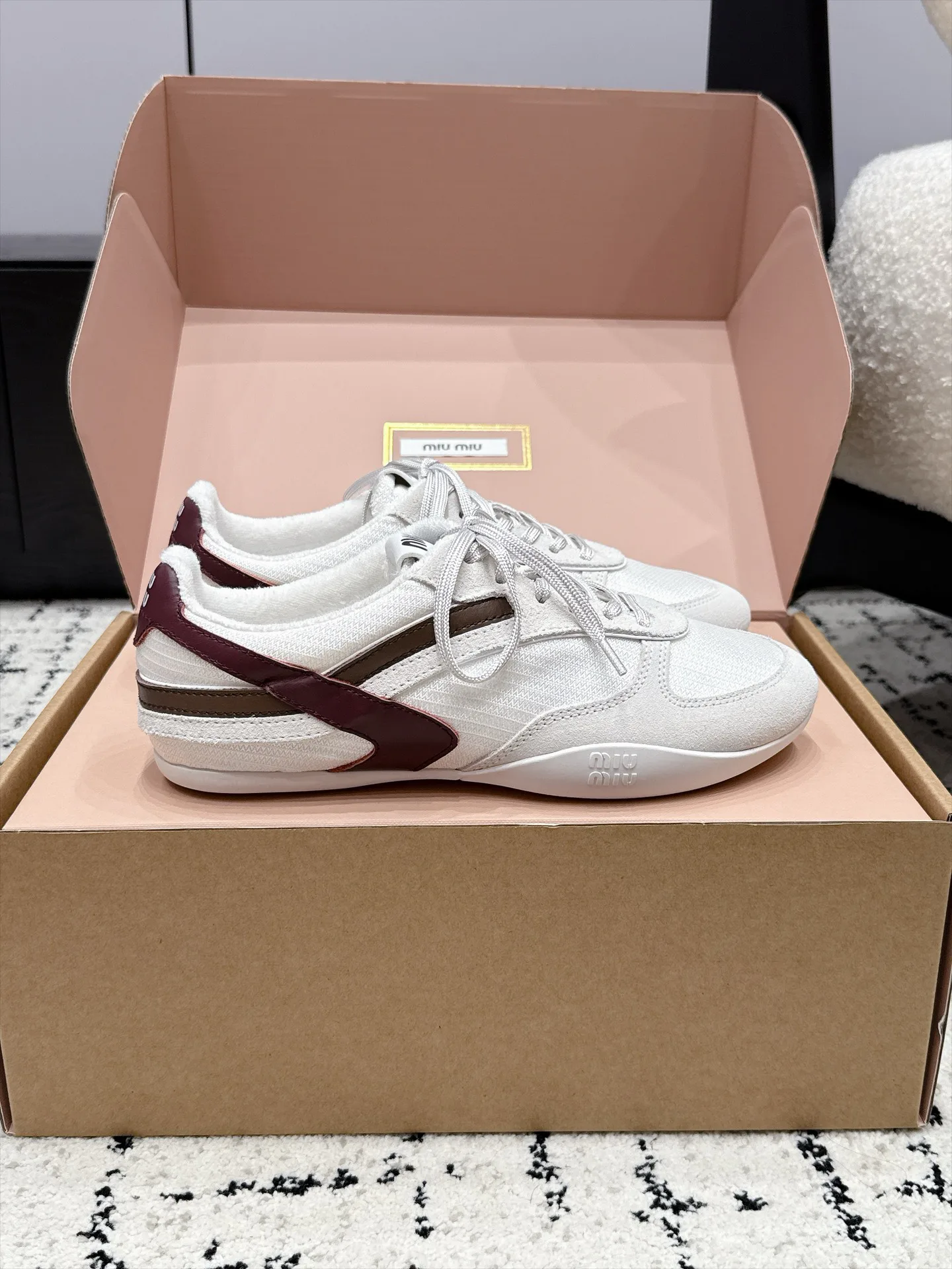 Кроссовки Женские Miu Miu 18133261