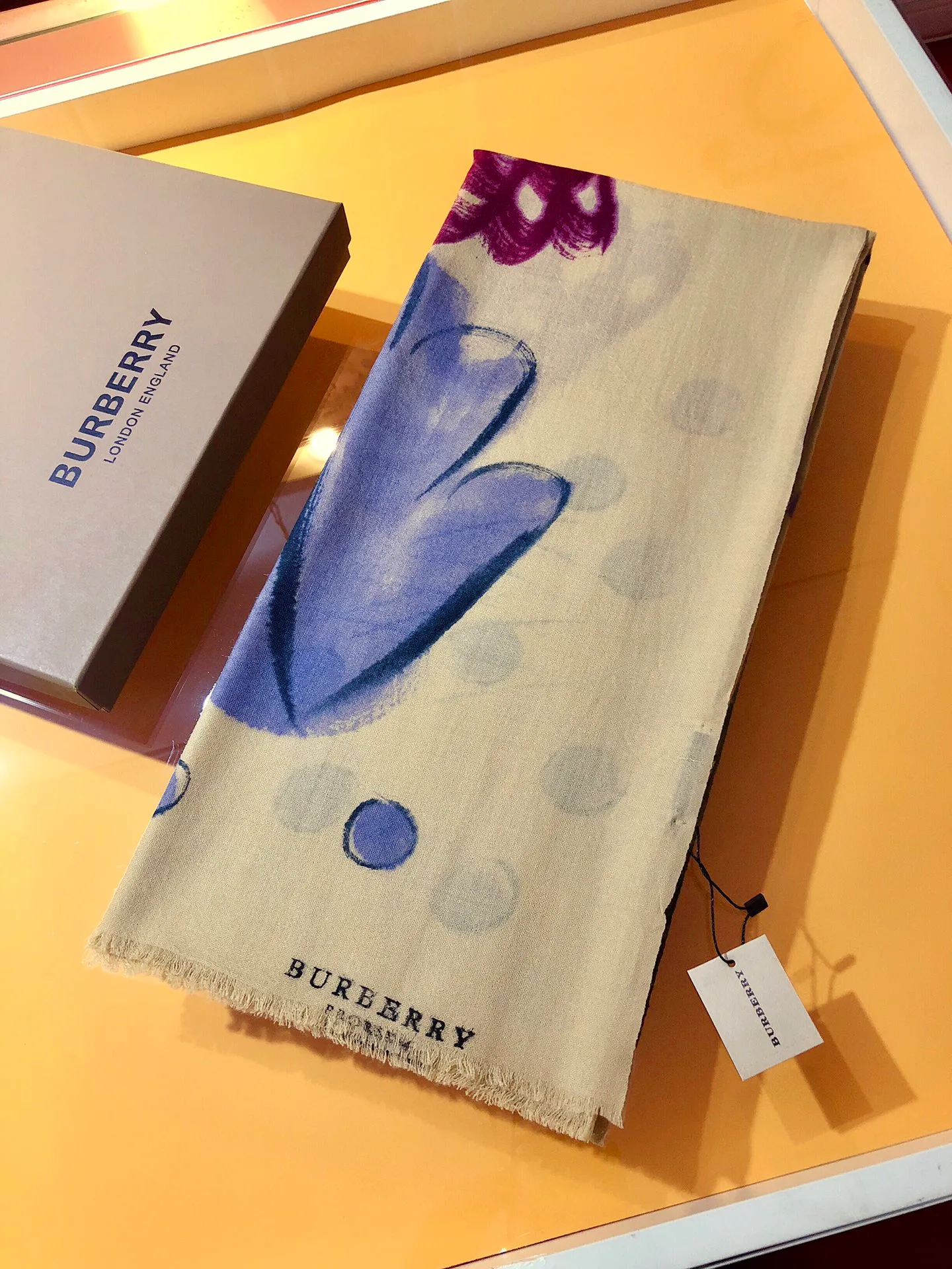 Шарфы Burberry 1780855