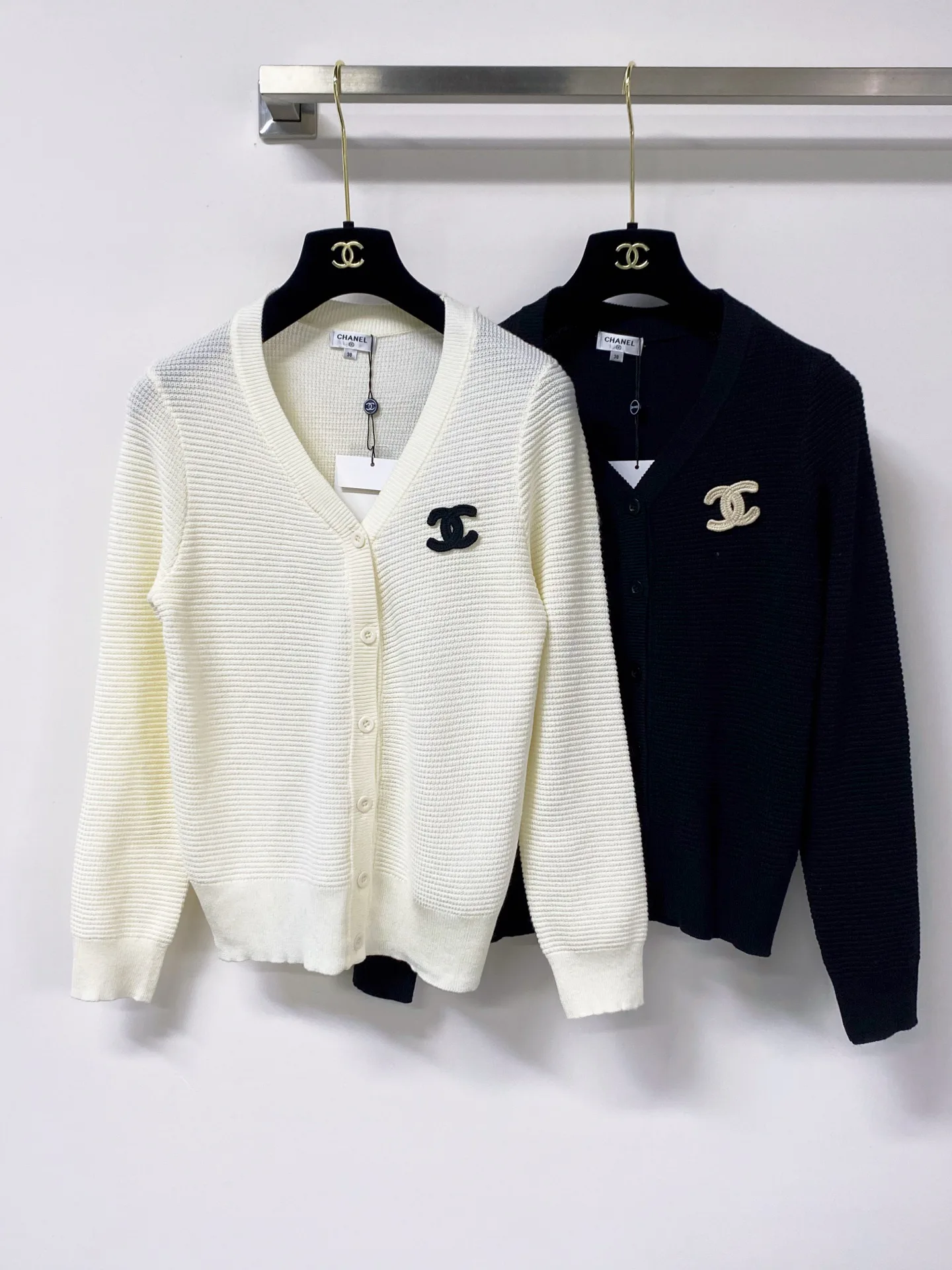 Джемперы И Свитеры Женские Chanel 17932554