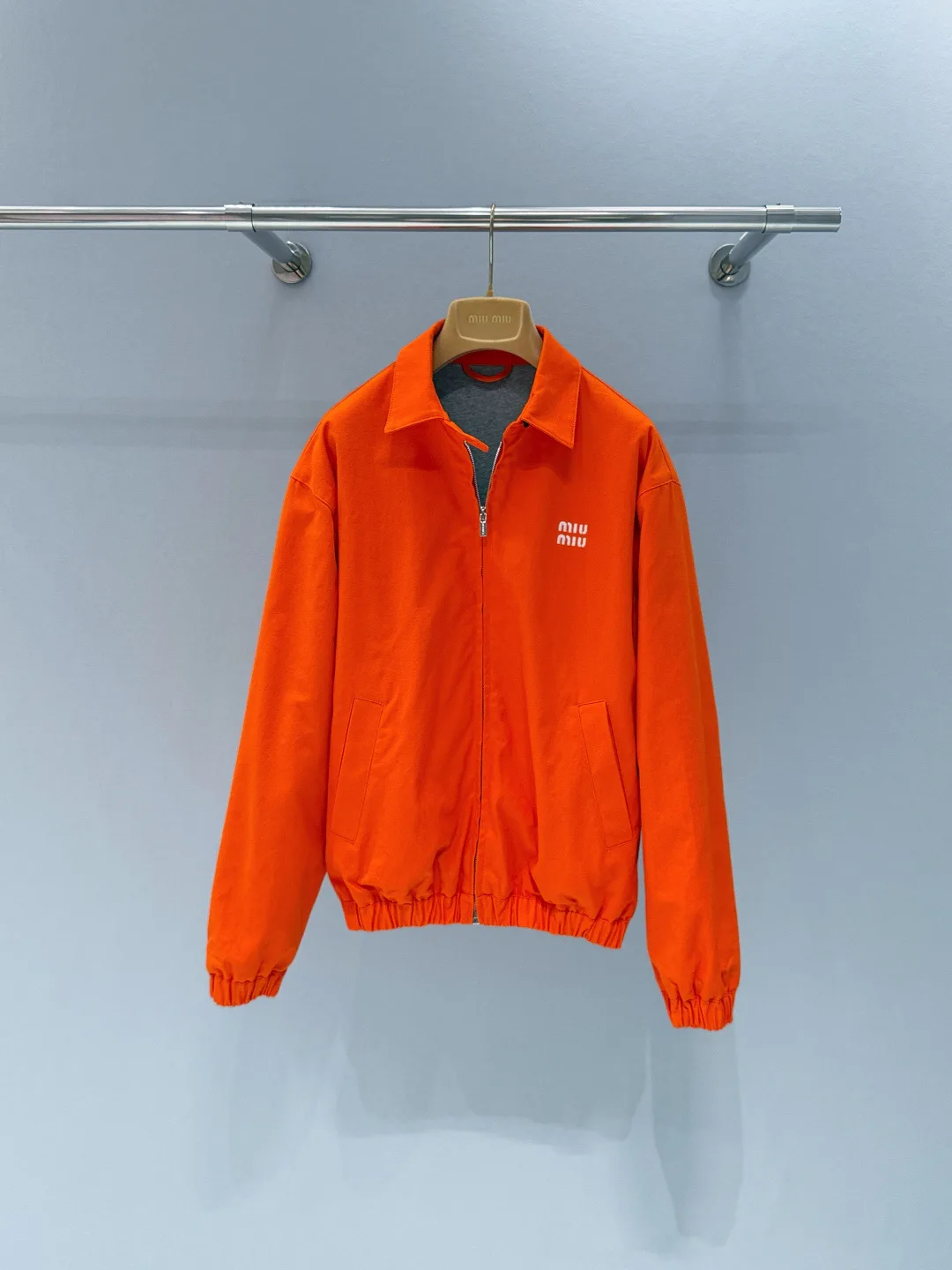 Куртки И Пуховики Женские Miu Miu 9299901