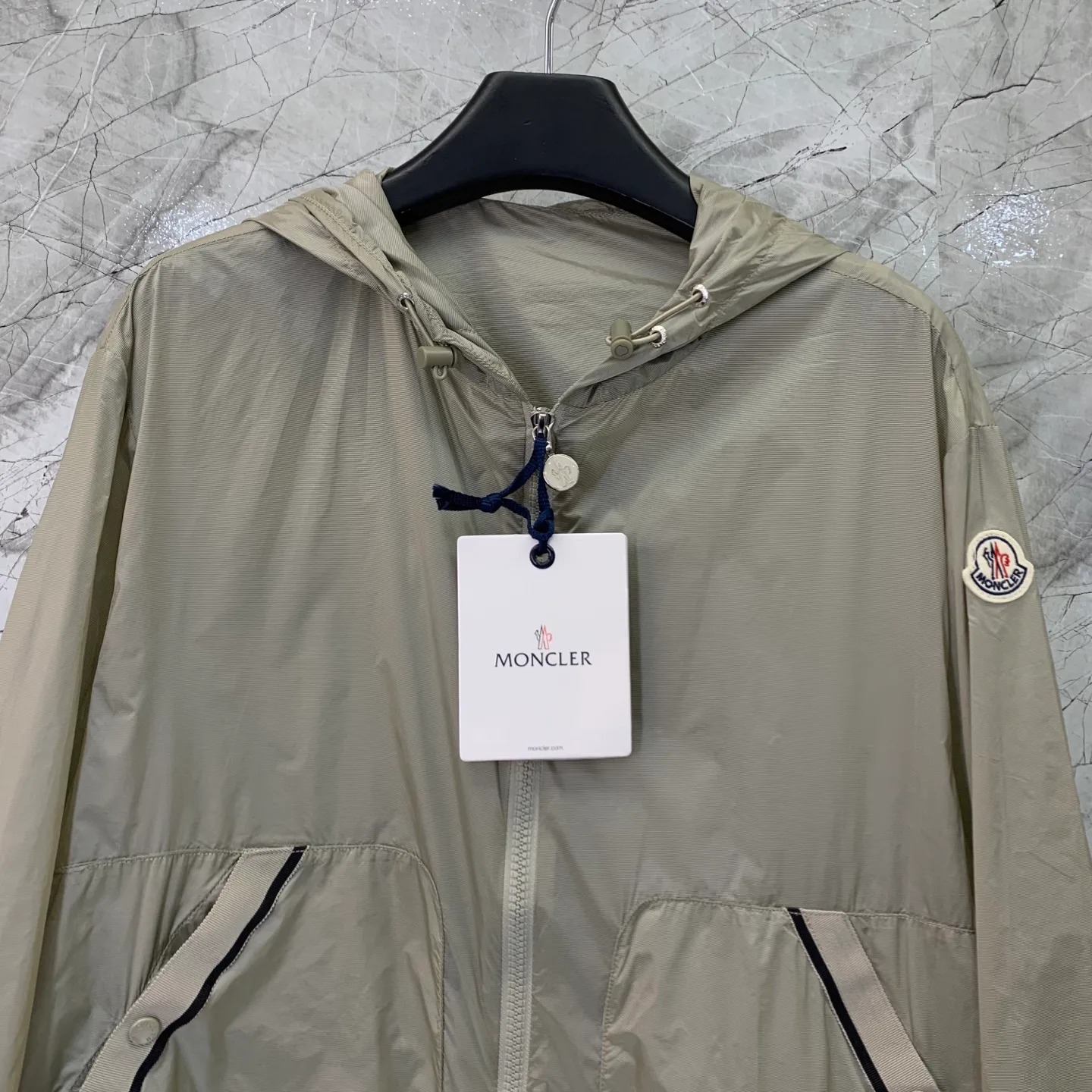 Куртки И Пуховики Мужские Moncler 23669