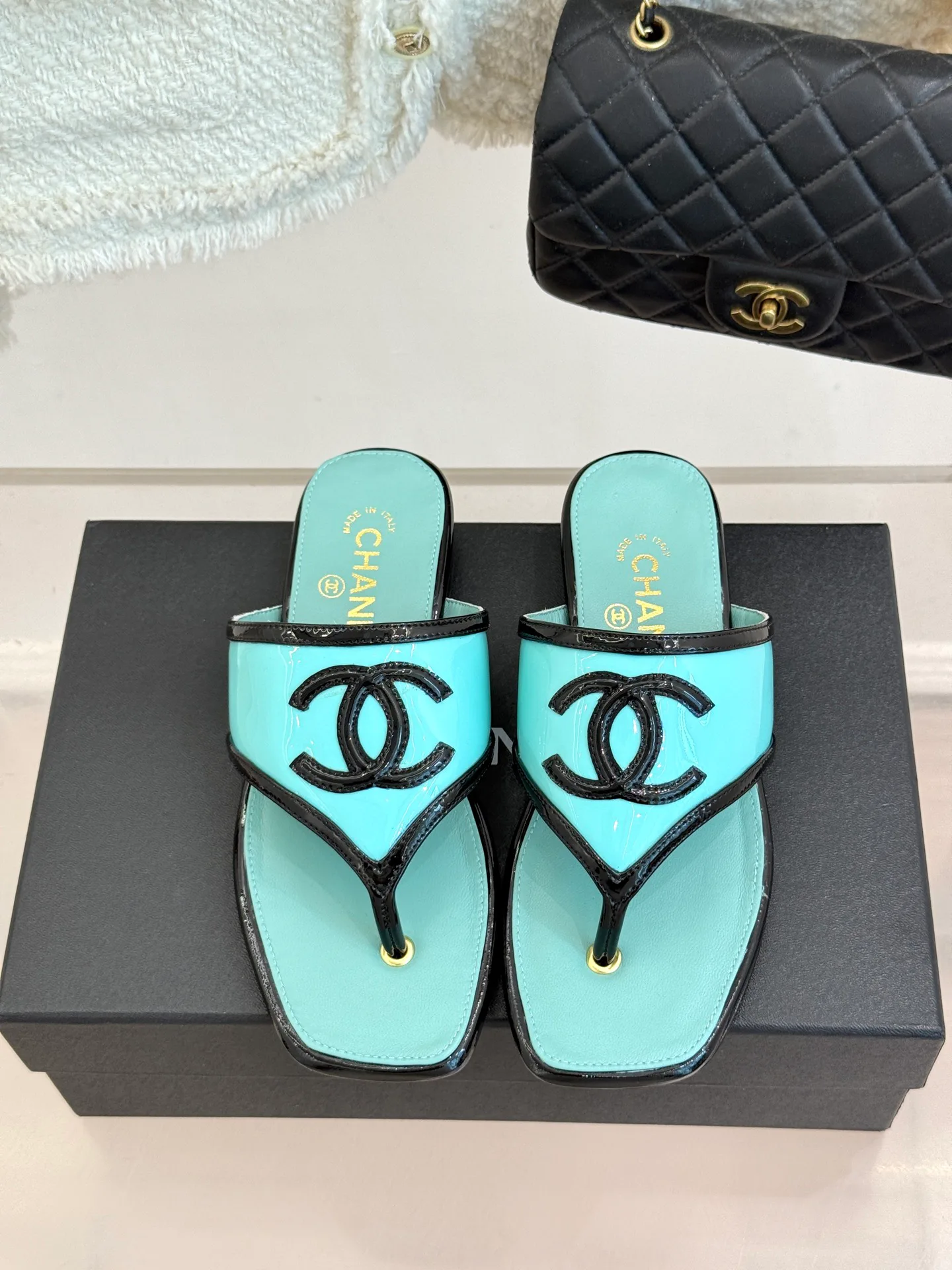 Шлепанцы Женские Chanel 17425293
