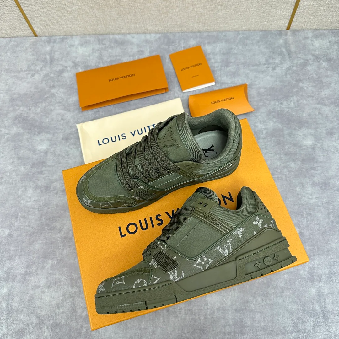 Кроссовки Мужские Louis Vuitton 26366