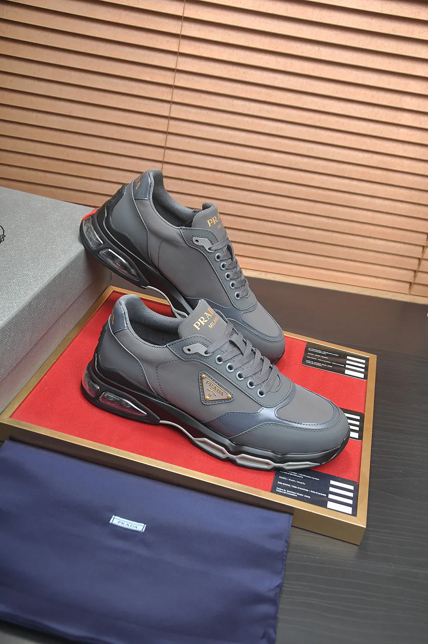 Кроссовки Мужские Prada 9848108