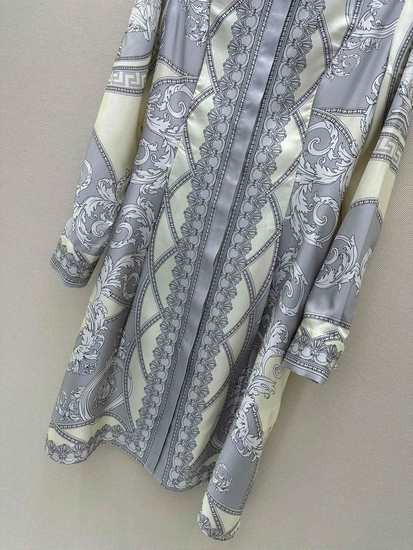 Платья Женские Versace 9526