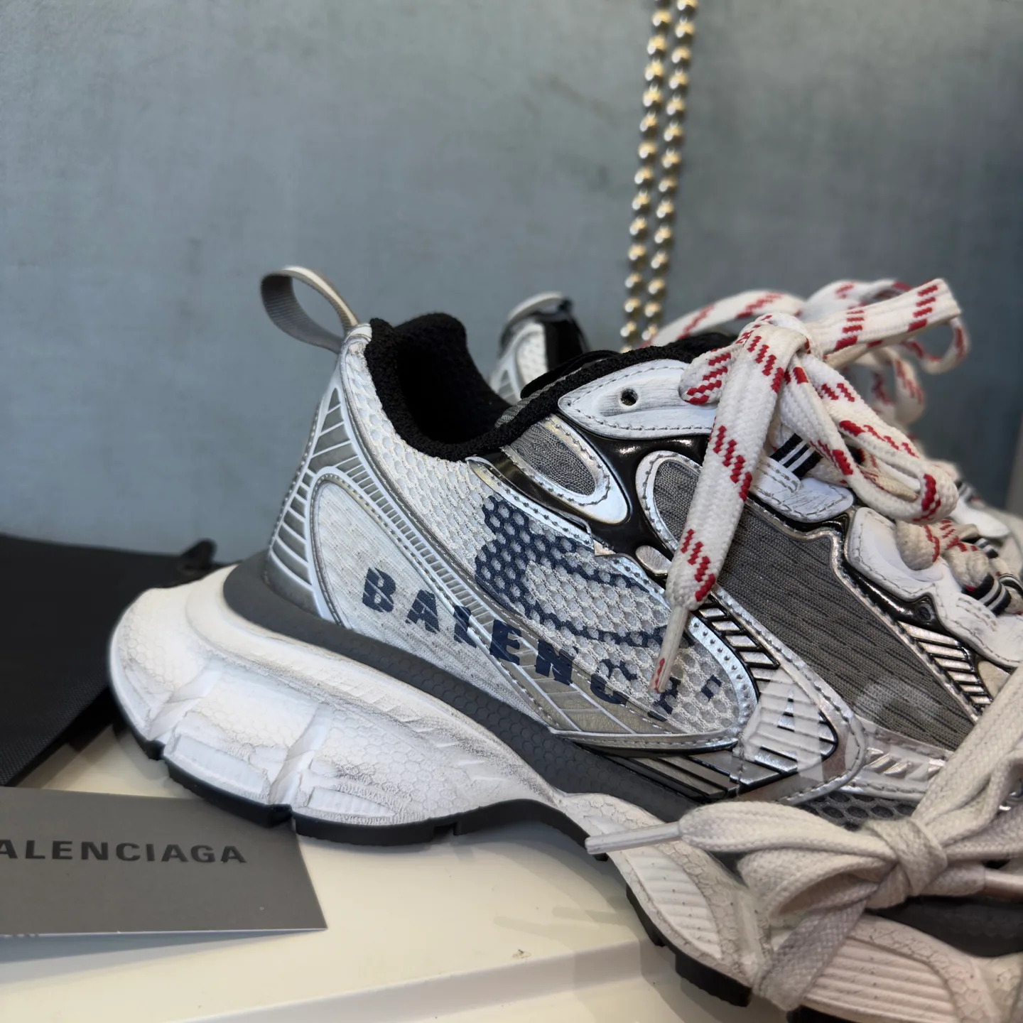 Кроссовки Женские Balenciaga 10997392