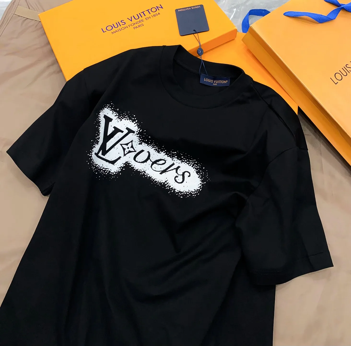 Футболки Женские Louis Vuitton 4380389