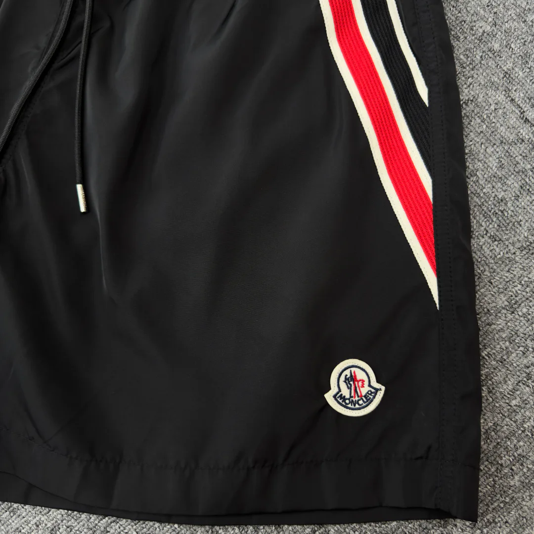 Куртки И Пуховики Мужские Moncler 13253159