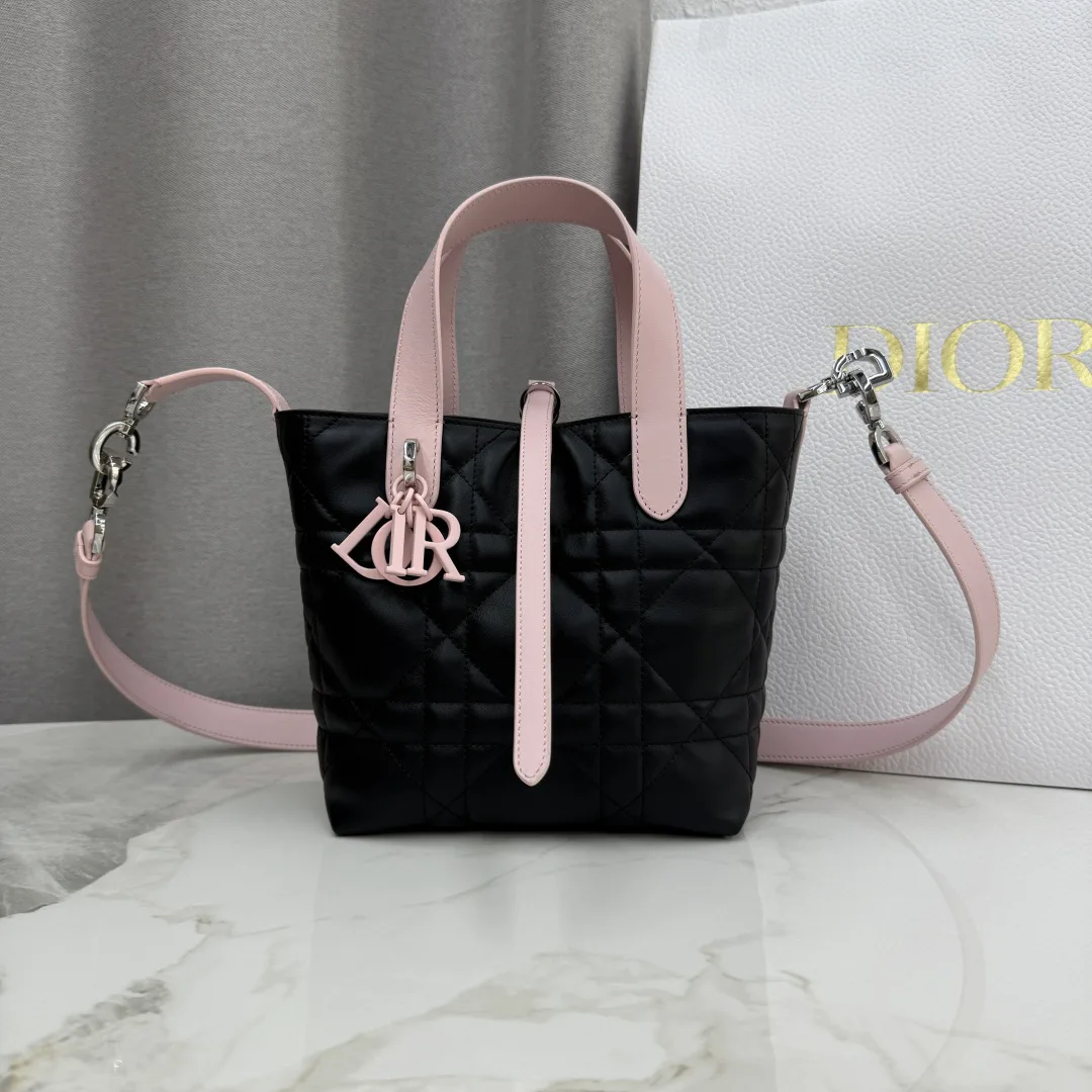 Классические Сумки Женские Christian Dior 11905689