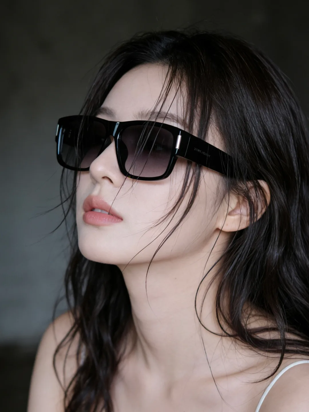 Очки Saint Laurent 13147305