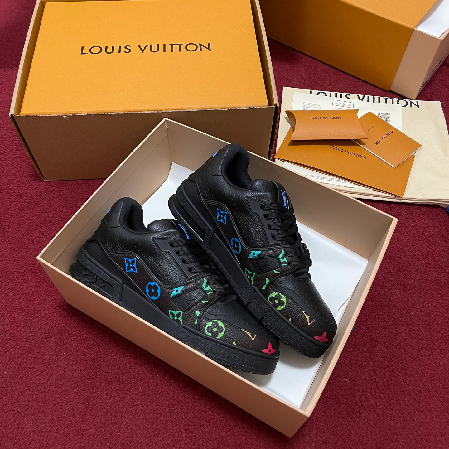 Кроссовки Женские Louis Vuitton 33716