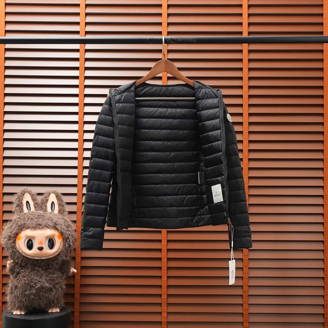 Куртки И Пуховики Женские Moncler 18883074