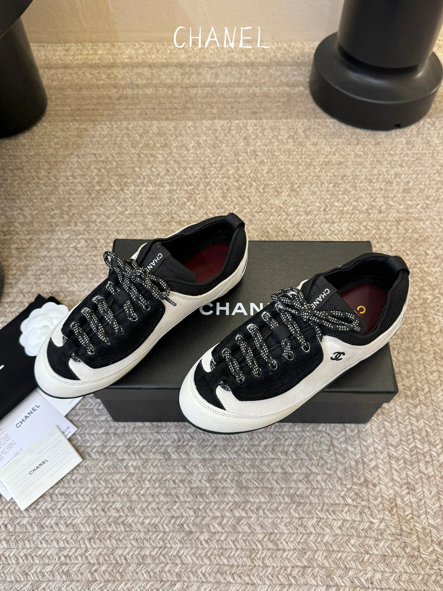 Кроссовки Женские Chanel 17978476