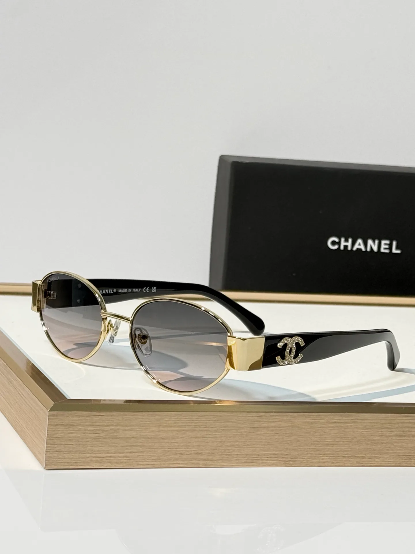 Очки Chanel 18117585