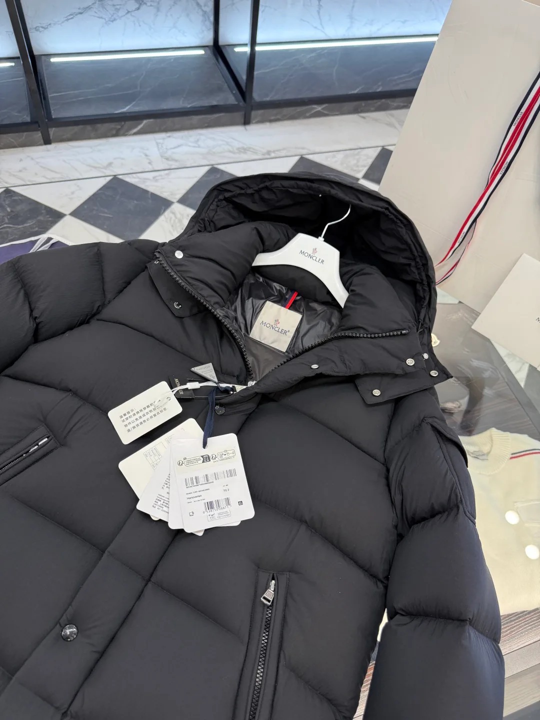 Куртки И Пуховики Женские Moncler 1694312