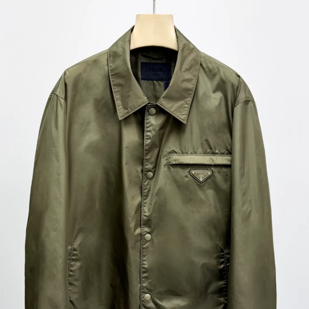 Куртки И Пуховики Мужские Prada 10299105