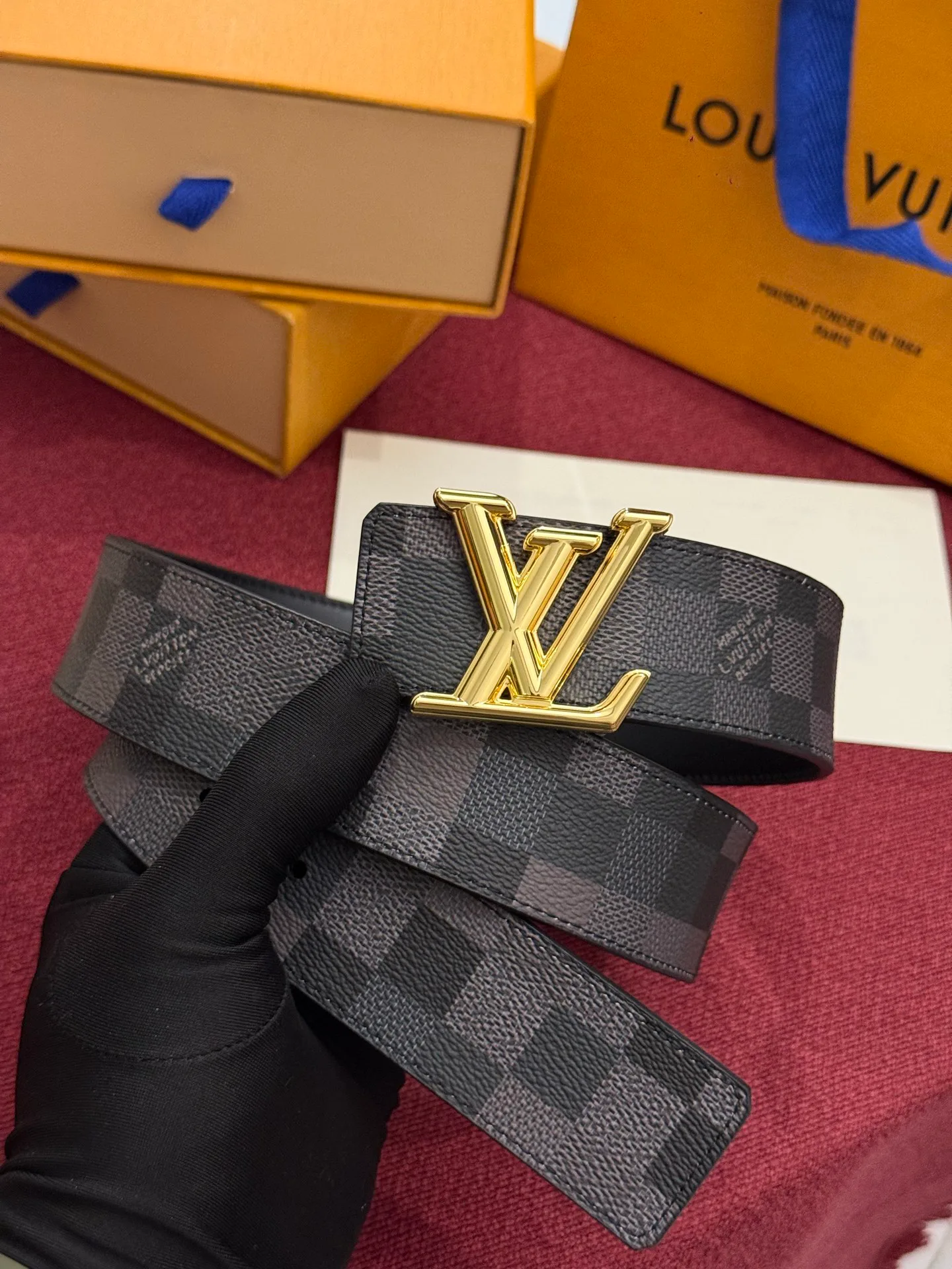 Ремни Louis Vuitton 17623390