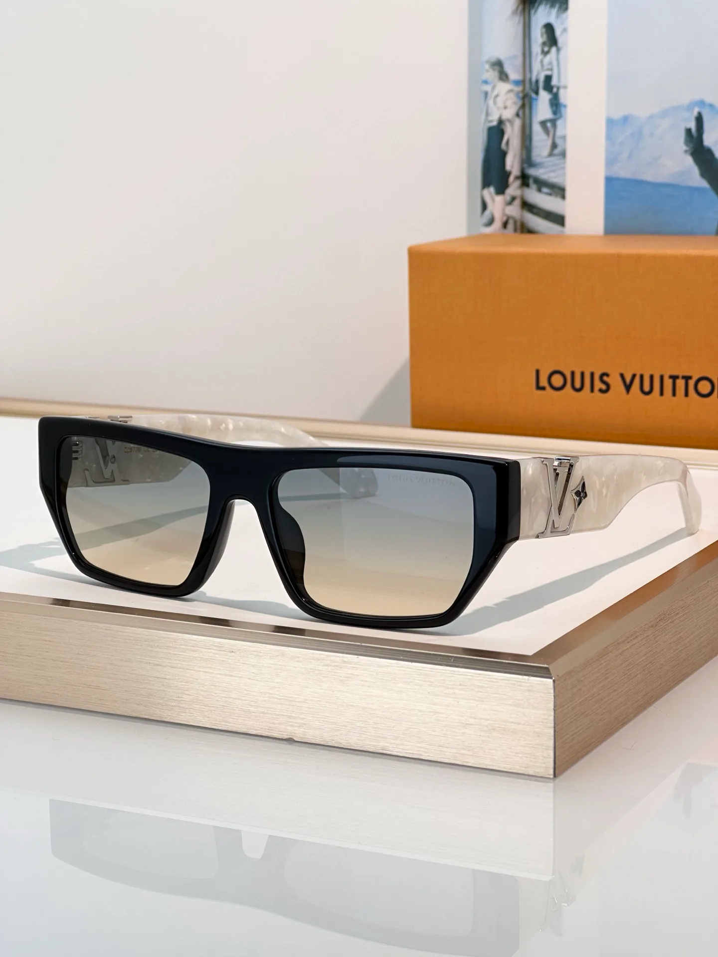 Очки Louis Vuitton 17374946
