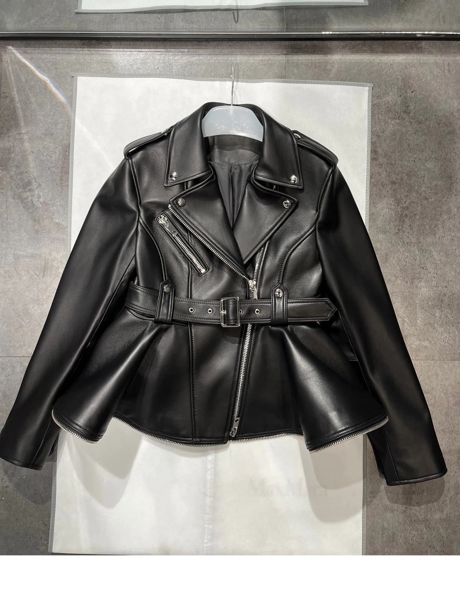 Кожаные Куртки И Дублёнки Женские Alexander Mcqueen 10088541