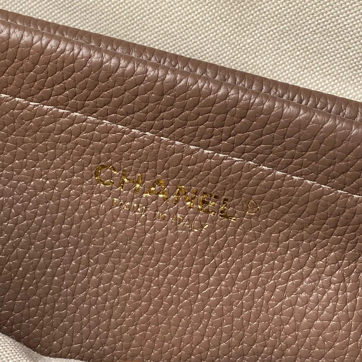 Классические Сумки Женские Chanel 17615428