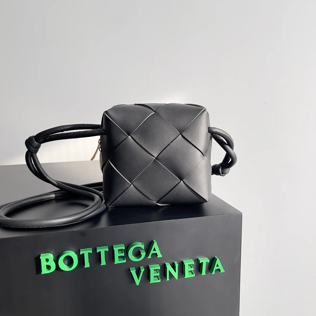 Сумки На Ремне Женские Bottega Veneta 269801