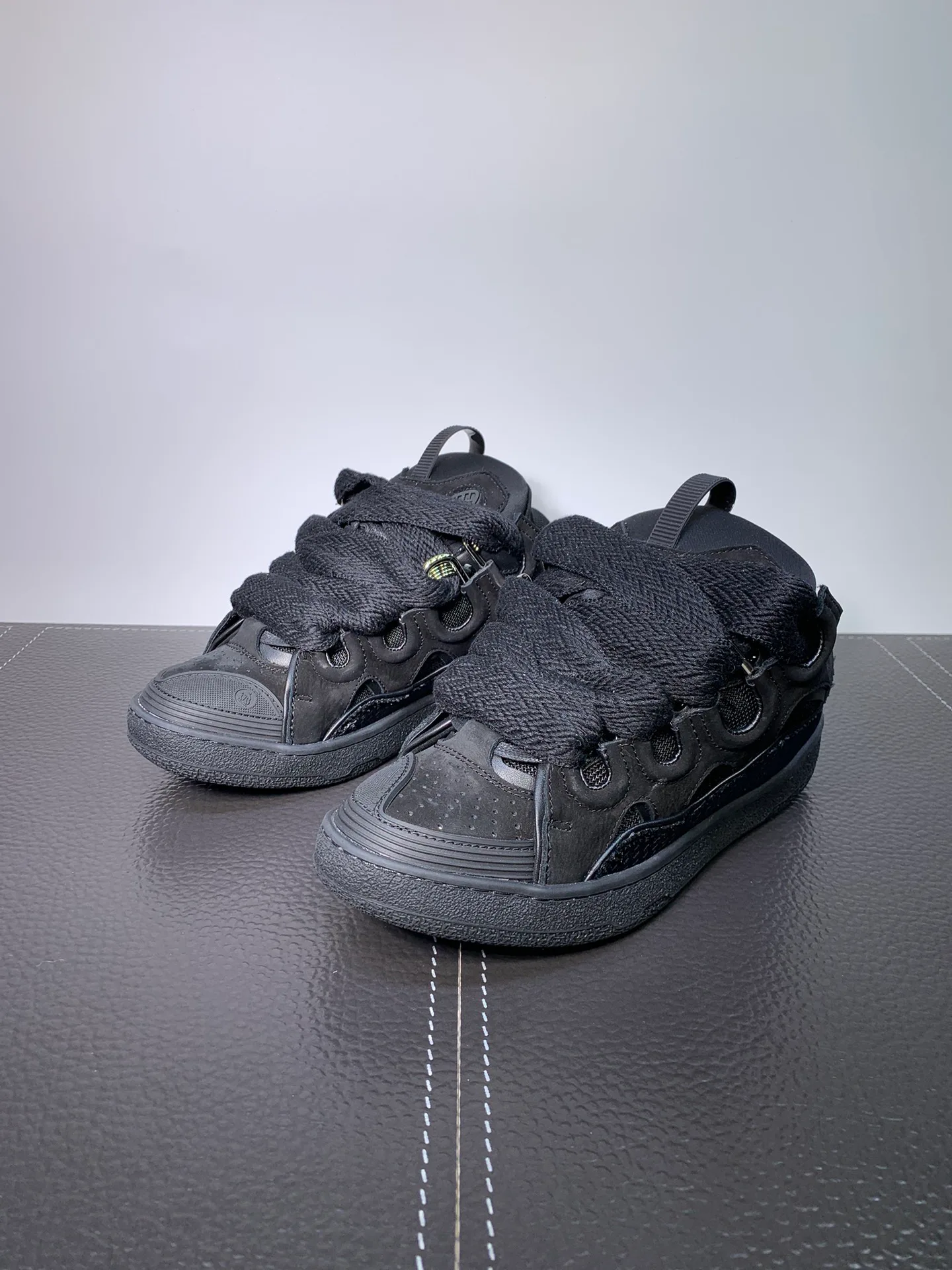 Кроссовки Женские Lanvin 18527068