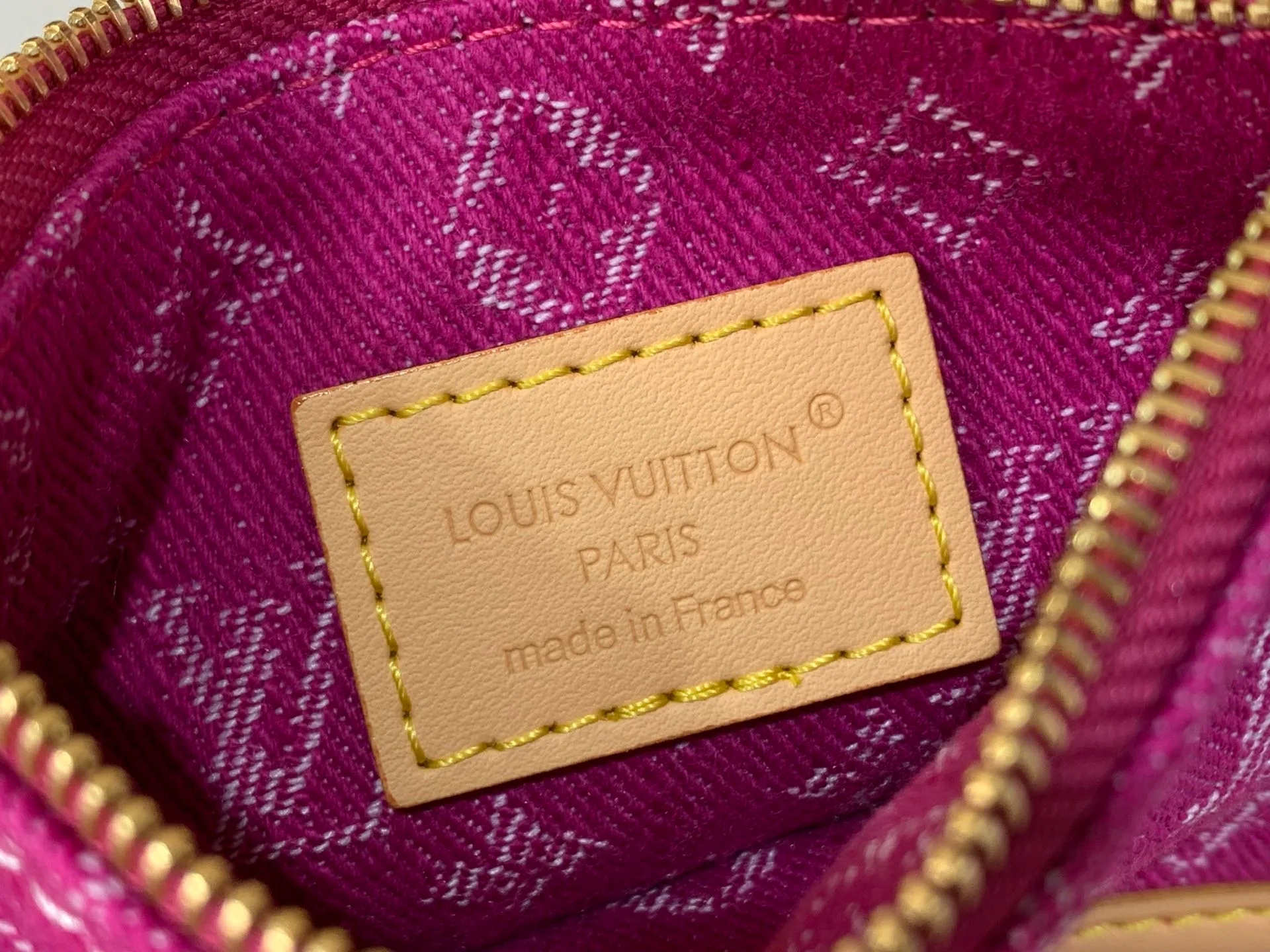 Классические Сумки Женские Louis Vuitton 11670339