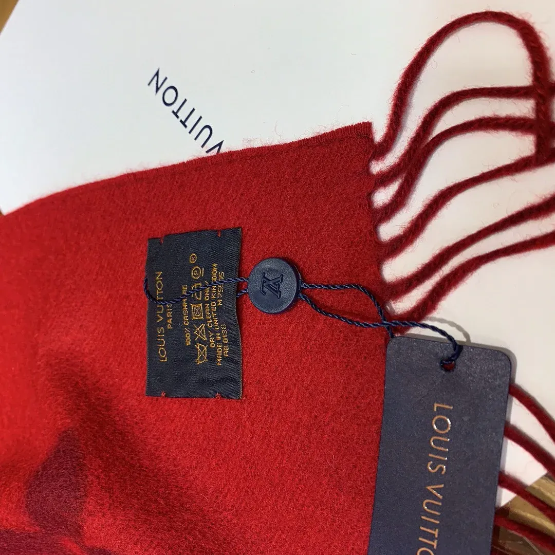 Шарфы Louis Vuitton 639933